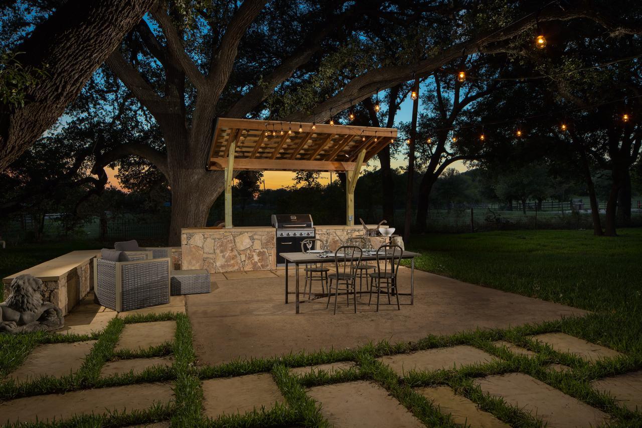 Camp Lucy Hotell Dripping Springs Eksteriør bilde