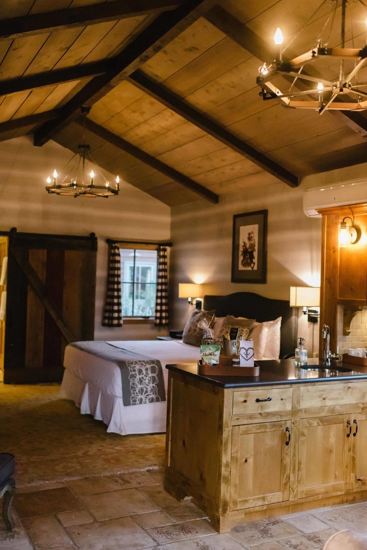Camp Lucy Hotell Dripping Springs Eksteriør bilde